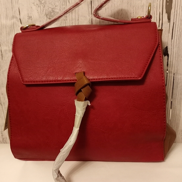 Purse - Picture 1 of 4